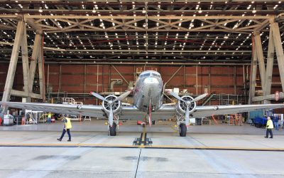 Kanana is towed back into the hangar. April 2017. Kanana is towed back into the hangar. April 2017.
