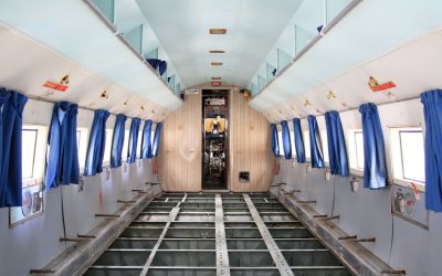 Kanana interior with floor removed. Kanana restoration, March 2015. Kanana interior with floor removed. Kanana restoration, March 2015.